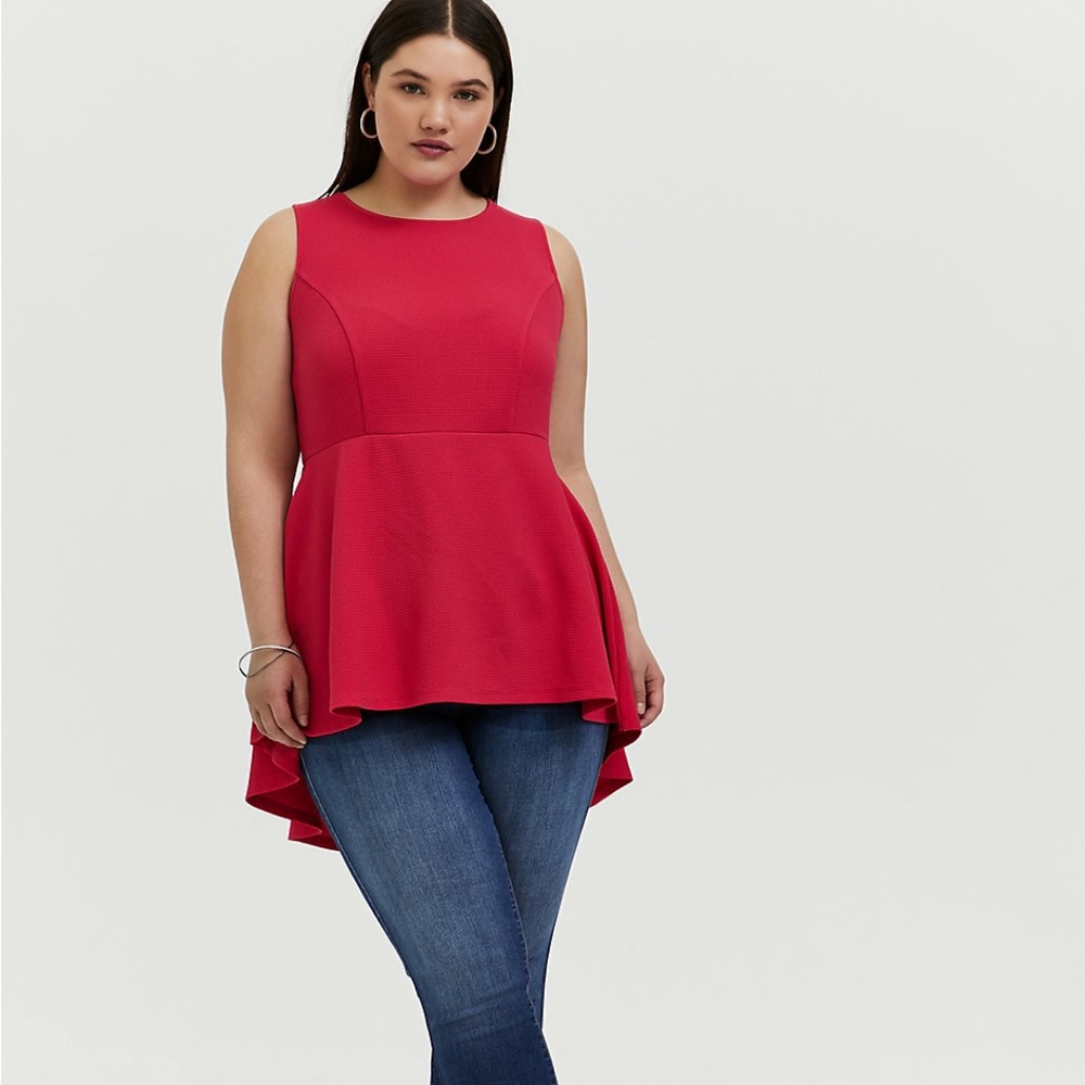 Torrid Fuchsia Pink Textured Ponte Hi-Lo Top Size 2